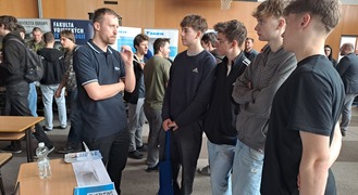 Studenti nahlédli do praxe díky setkání s IFE